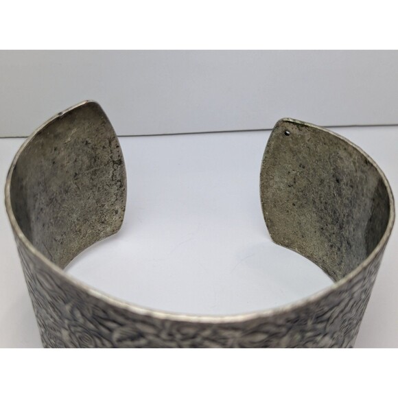 Roses Textured Metal Cuff Bracelet - Picture 5 of 5